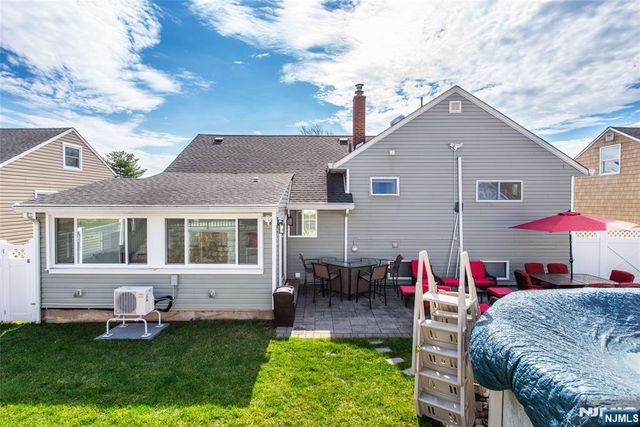 24 Lennon Place, Clifton, NJ 07013