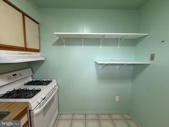 54 GARDEN VIEW #2, Hightstown, NJ 08520