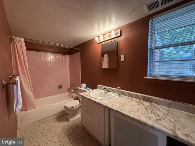 54 GARDEN VIEW #2, Hightstown, NJ 08520
