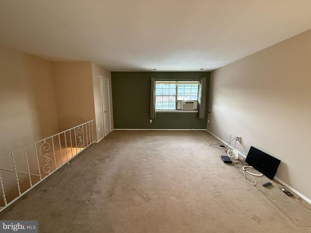 54 GARDEN VIEW #2, Hightstown, NJ 08520