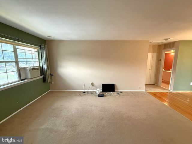 54 GARDEN VIEW #2, Hightstown, NJ 08520