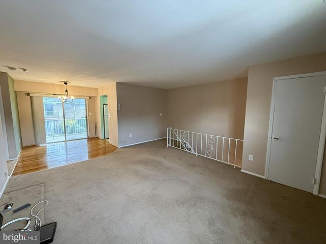 54 GARDEN VIEW #2, Hightstown, NJ 08520