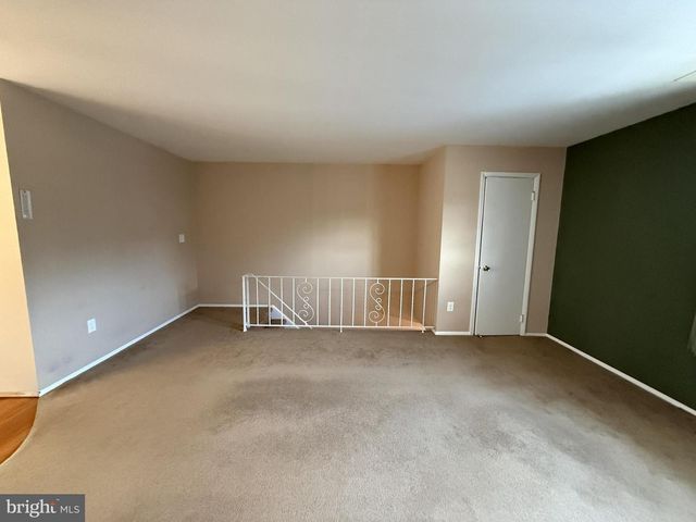 54 GARDEN VIEW #2, Hightstown, NJ 08520