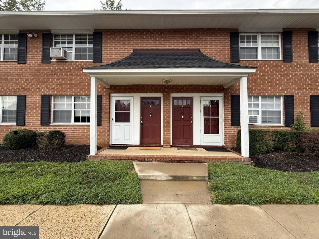 54 GARDEN VIEW #2, Hightstown, NJ 08520