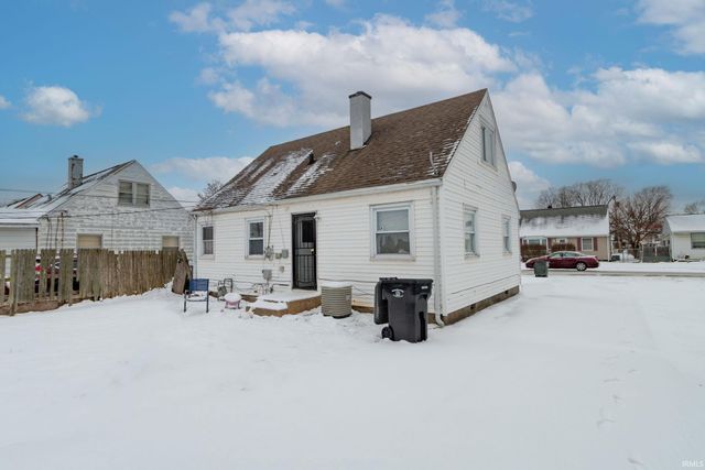 928 S Edison Avenue, South Bend, IN 46619