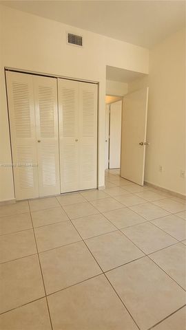 7280 NW 114th Ave 205-8, Doral, FL 33178