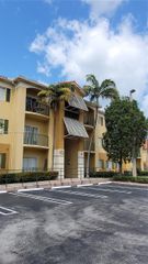 7280 NW 114th Ave 205-8, Doral, FL 33178