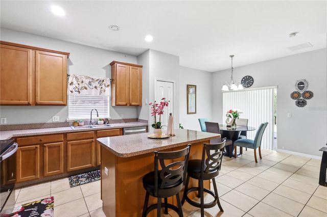 907 HACIENDA CIRCLE, Kissimmee, FL 34741