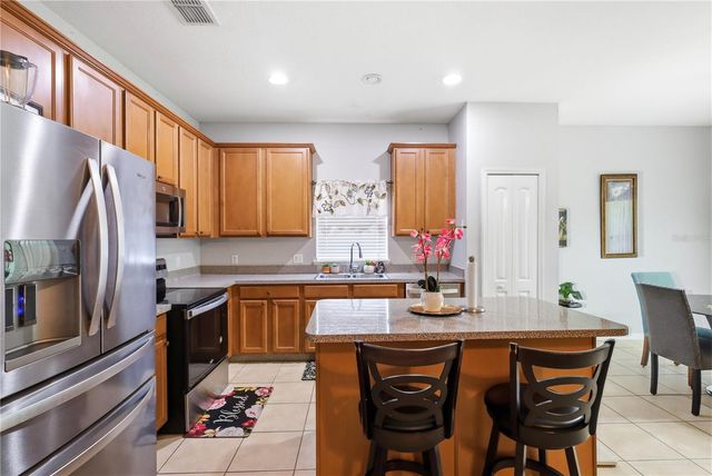907 HACIENDA CIRCLE, Kissimmee, FL 34741