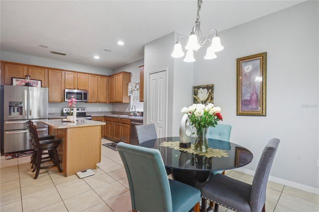 907 HACIENDA CIRCLE, Kissimmee, FL 34741