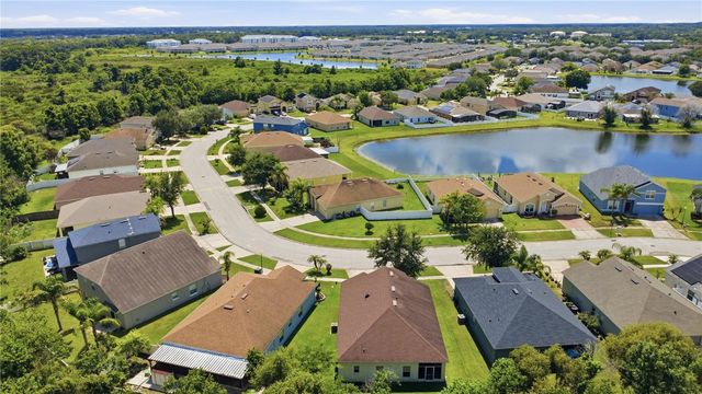 907 HACIENDA CIRCLE, Kissimmee, FL 34741