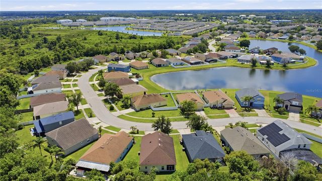907 HACIENDA CIRCLE, Kissimmee, FL 34741