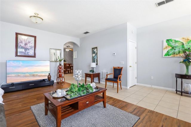 907 HACIENDA CIRCLE, Kissimmee, FL 34741