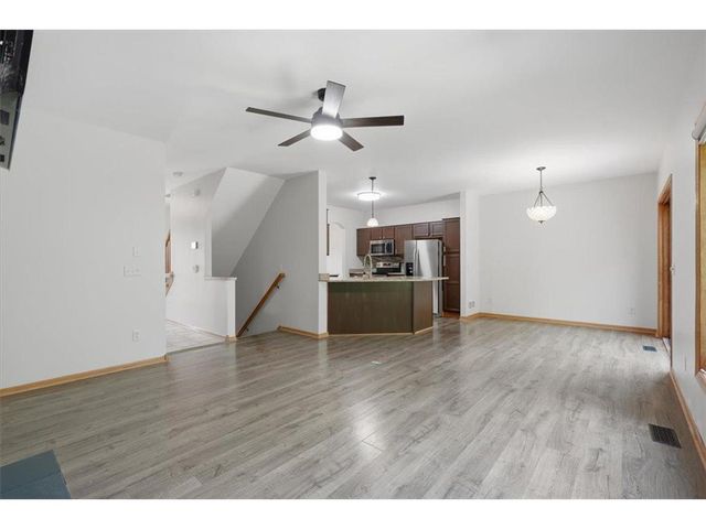 13 Cliff Ridge Court, Hudson, WI 54016