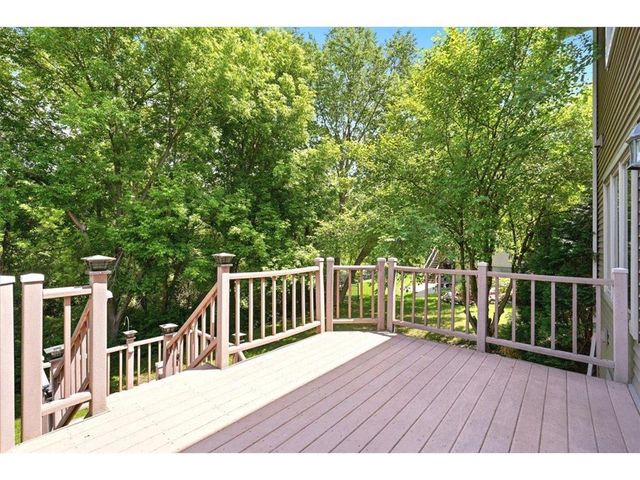 13 Cliff Ridge Court, Hudson, WI 54016