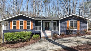 3828 Memorial Parkway NW, Kennesaw, GA 30152