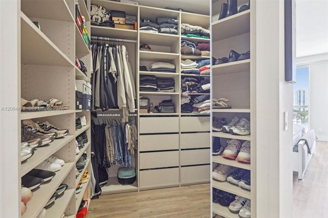 3640 Yacht Club Dr 1007, Aventura, FL 33180