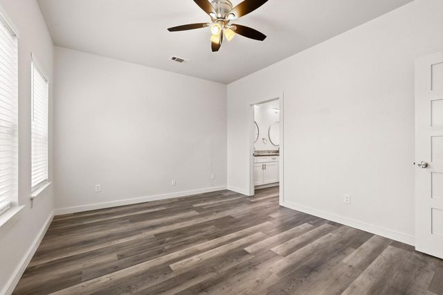 1221 W Johnson Street, Denison, TX 75020