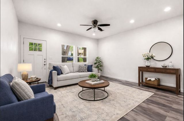 1221 W Johnson Street, Denison, TX 75020