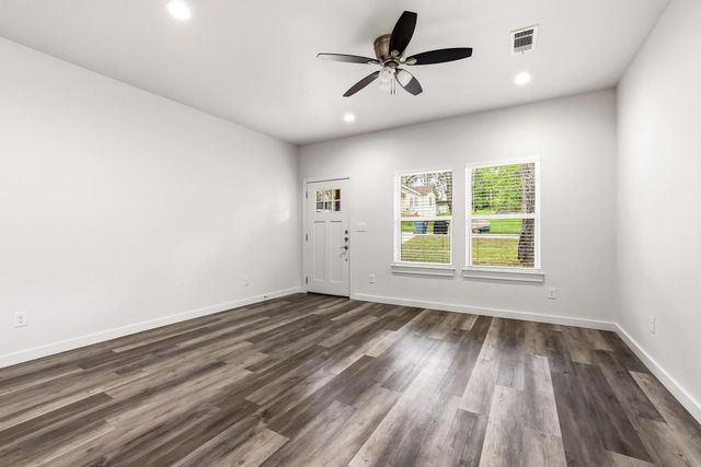 1221 W Johnson Street, Denison, TX 75020