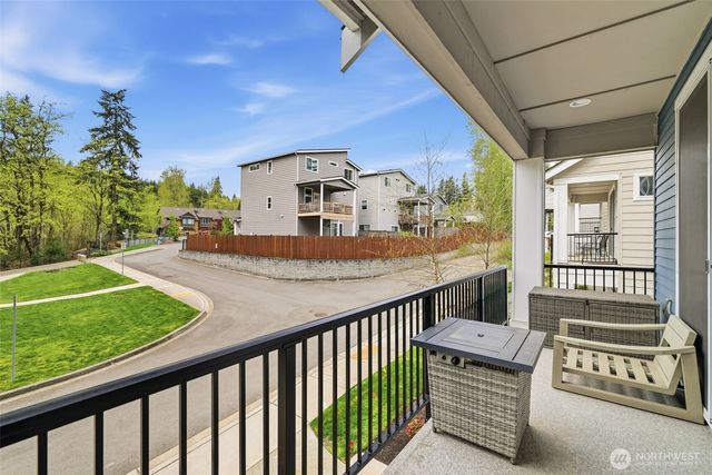 1050 NE 230th Avenue, Sammamish, WA 98074