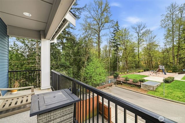 1050 NE 230th Avenue, Sammamish, WA 98074