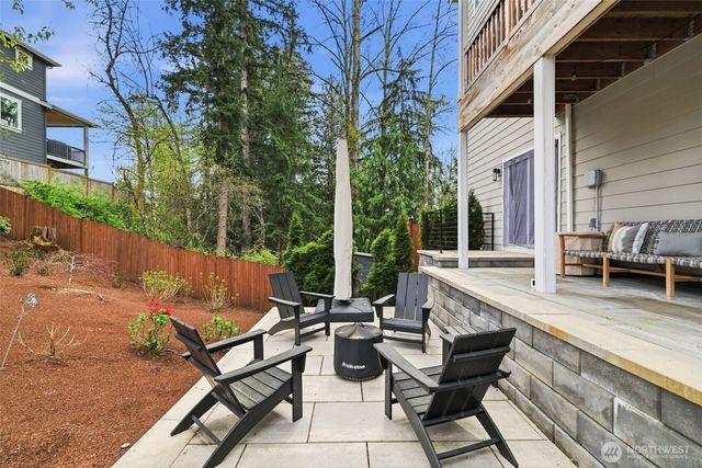 1050 NE 230th Avenue, Sammamish, WA 98074