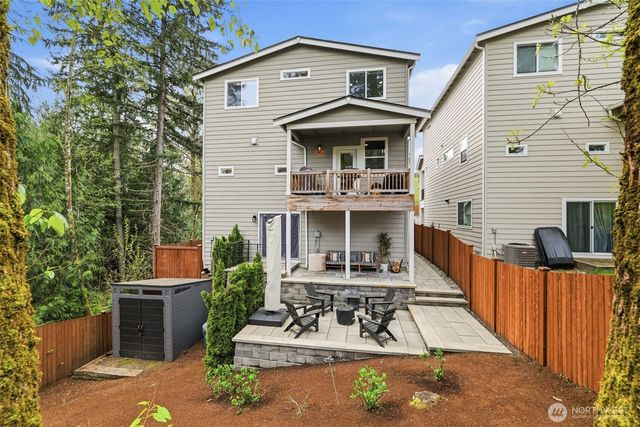 1050 NE 230th Avenue, Sammamish, WA 98074
