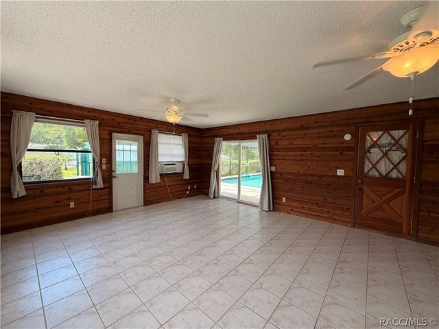 6110 W Cheryl Lane, Homosassa, FL 34446