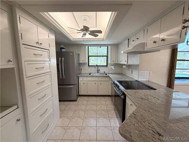 6110 W Cheryl Lane, Homosassa, FL 34446