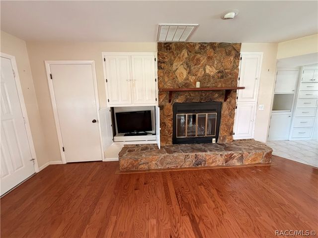 6110 W Cheryl Lane, Homosassa, FL 34446