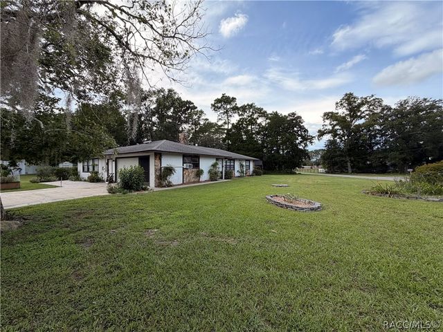 6110 W Cheryl Lane, Homosassa, FL 34446