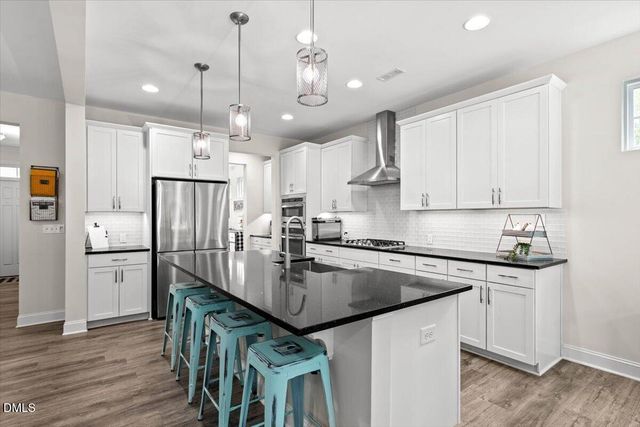 416 Price Lake Way, Fuquay Varina, NC 27526