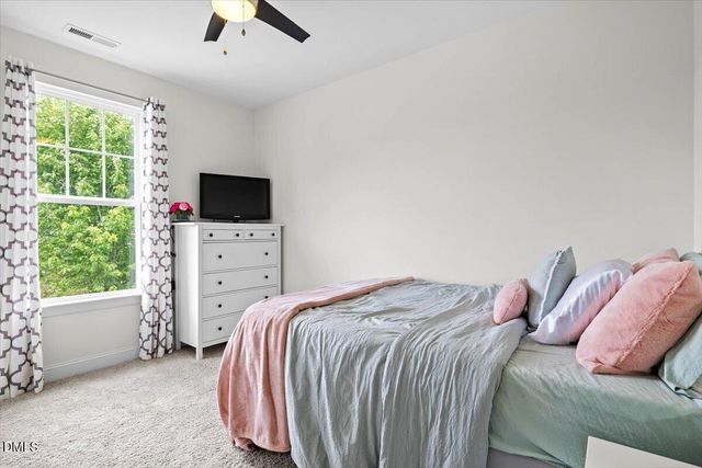 416 Price Lake Way, Fuquay Varina, NC 27526