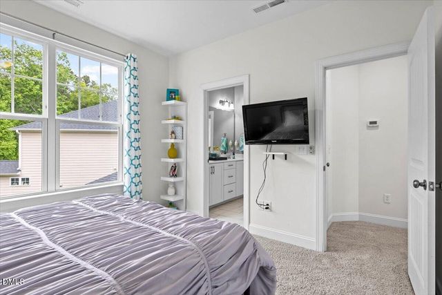 416 Price Lake Way, Fuquay Varina, NC 27526