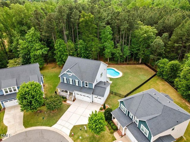 416 Price Lake Way, Fuquay Varina, NC 27526