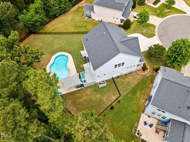 416 Price Lake Way, Fuquay Varina, NC 27526