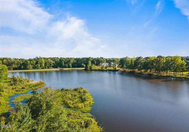 416 Price Lake Way, Fuquay Varina, NC 27526