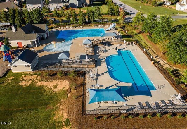 416 Price Lake Way, Fuquay Varina, NC 27526