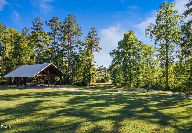 416 Price Lake Way, Fuquay Varina, NC 27526