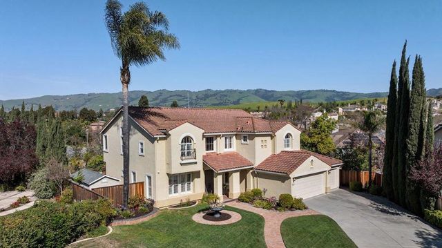 2231 Quail Bluff Court, San Jose, CA 95121