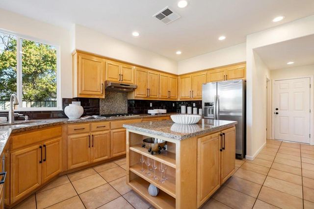 2231 Quail Bluff Court, San Jose, CA 95121