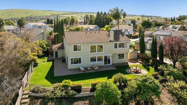 2231 Quail Bluff Court, San Jose, CA 95121