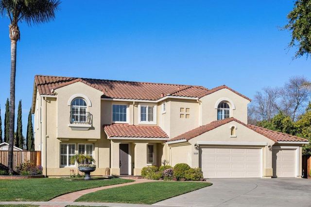 2231 Quail Bluff Court, San Jose, CA 95121