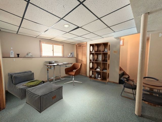 99 Valley Brook Road, Agawam, MA 01030