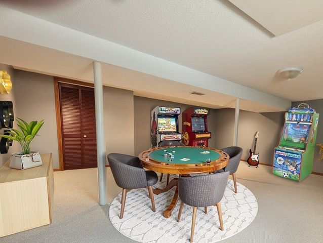 99 Valley Brook Road, Agawam, MA 01030