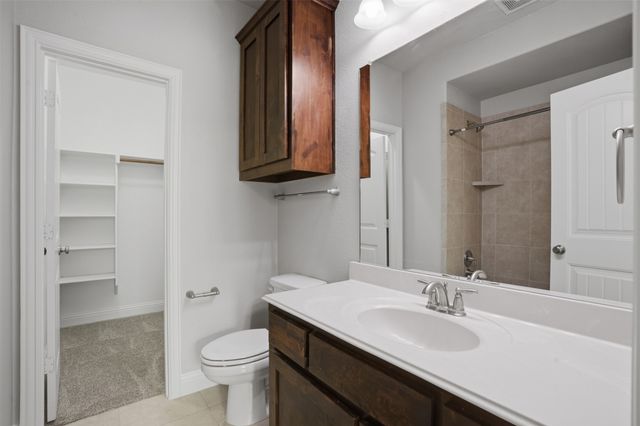 2217 Riviera Drive, Little Elm, TX 75068