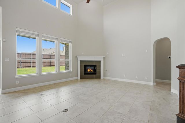 2217 Riviera Drive, Little Elm, TX 75068