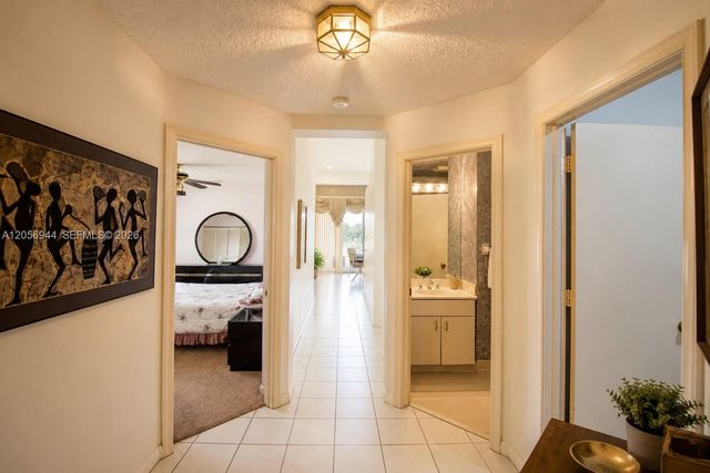 5111 NW 104th Ave, Coral Springs, FL 33076