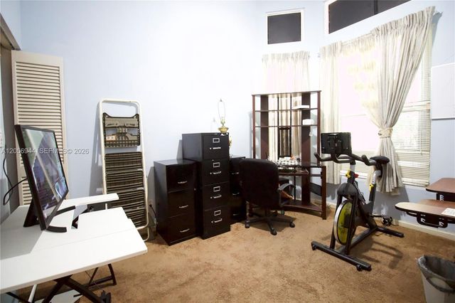 5111 NW 104th Ave, Coral Springs, FL 33076